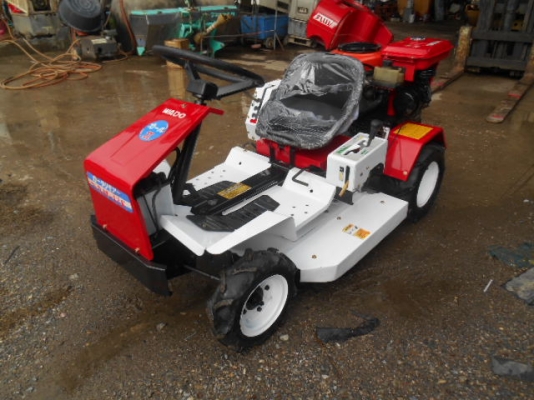 รถตัดหญ้า WADO NRM-13K 13 แรง  พร้อมใช้งาน