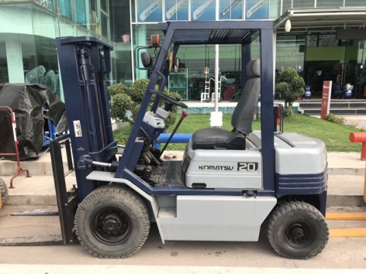 ขายรถโฟล์คลิฟท์ KOMATSU รุ่น FG20-11
