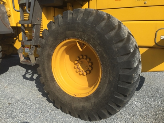 ขาย KOMATSU WA100-3E นำเข้าจากญี่ปุ่น โทร.090-986-2521 อ๊อบ ขาย KOMATSU WA100-3E นำเข้าจากญี่ปุ่น โทร.090-986-2521 อ๊อบ