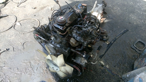 ขายเครื่องยนต์เบนซิน NISSAN A15