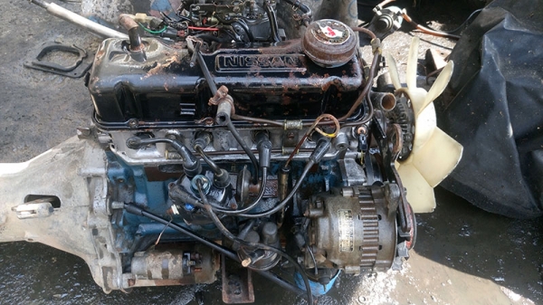 ขายเครื่องยนต์เบนซิน NISSAN A15