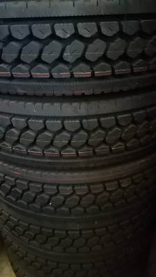 ** ราคา 5,200 ** ยางใหม่ 295/75R22.5 โอตานิ(ลบตรา)ผลิตปี17 มีเข้ามาไม่เยอะคับ