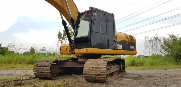 ขายรถแบ็คโฮ CAT 320D (Japan) ใช้งาน 8,478 ชั่วโมง สภาพเทพบุตร พร้อมใช้งาน