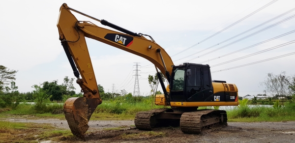 ขายรถแบ็คโฮ CAT 320D (Japan) ใช้งาน 8,478 ชั่วโมง สภาพเทพบุตร พร้อมใช้งาน