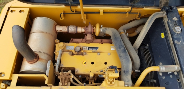 ขายรถแบ็คโฮ CAT 320D (Japan) ใช้งาน 8,478 ชั่วโมง สภาพเทพบุตร พร้อมใช้งาน