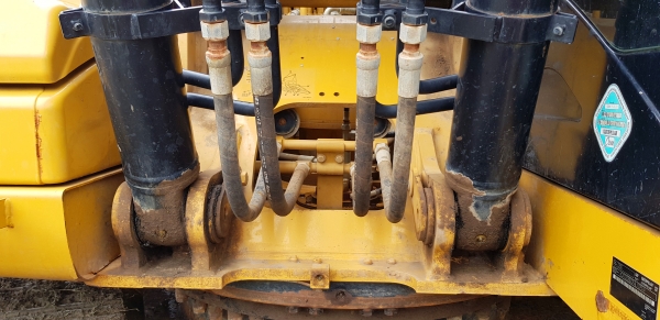 ขายรถแบ็คโฮ CAT 320D (Japan) ใช้งาน 8,478 ชั่วโมง สภาพเทพบุตร พร้อมใช้งาน