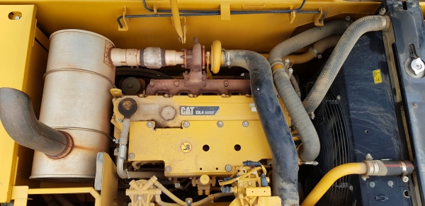 ขายรถแบ็คโฮ CAT 320D (Japan) ใช้งาน 8,419 ชั่วโมง (คันที่ 2) สภาพพร้อมใช้งาน