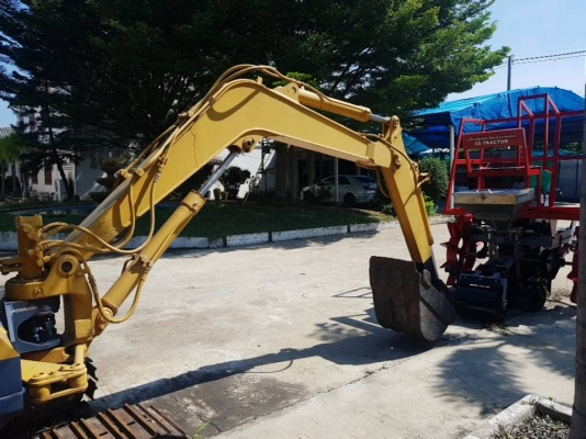 ขายย ถูกก รถแบคโฮ KOMATSU PC 30-6 เก่าญี่ปุ่นแท้ๆ สวยสุดๆพร้อมใช้งาน