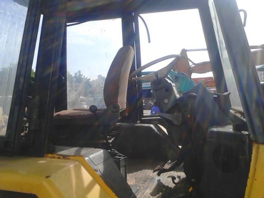 รถตักหน้าหลังขุด JCB รุ่น 3CX ( 4WD ) รถตักหน้าหลังขุด JCB รุ่น 3CX ( 4WD )