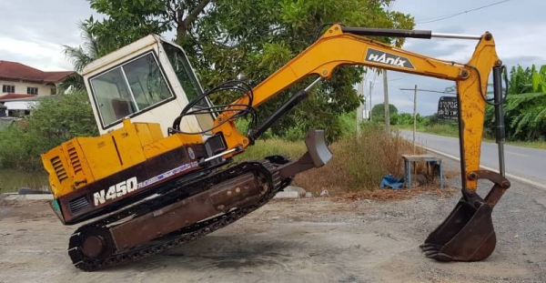 ขายด่วนรถแบคโฮมิสซูMX45เทียบเท่าPC45คอลโทลสั่นปั่มดีเครื่อง4สูบดีปั่มแรงรถนอกเพิ่งนำเข้ามาใหม่ยังไม่เคยใช้งานในเมืองไทยเลย