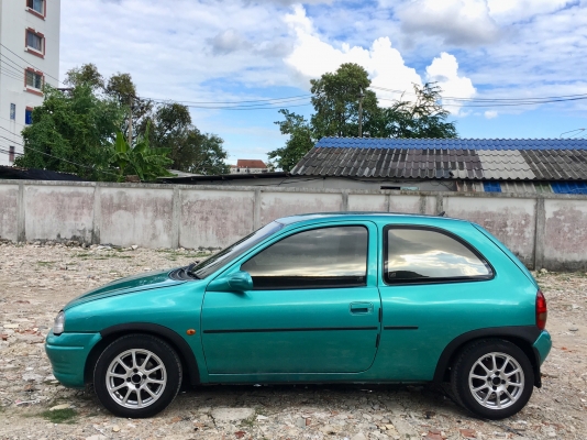 Ople corsa 2 ประตู ออโต้