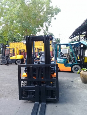 +++ ขายโฟล์คลิฟท์ TOYOTA 7FG25 ขนาด 2.5 ตัน เครื่องยนต์เบนซิน เสา 4.3 เมตร เข้าตู้ งาสไลด์ซ้าย + ขวา เกียร์ธรรมดา ยางตันใหม่ครับ +++ ขายโฟล์คลิฟท์ TOYOTA 7FG25 ขนาด 2.5 ตัน เครื่องยนต์เบนซิน เสา 4.3 เมตร เข้าตู้ งาสไลด์ซ้าย + ขวา เกียร์ธรรมดา ยางตันใหม่ครับ