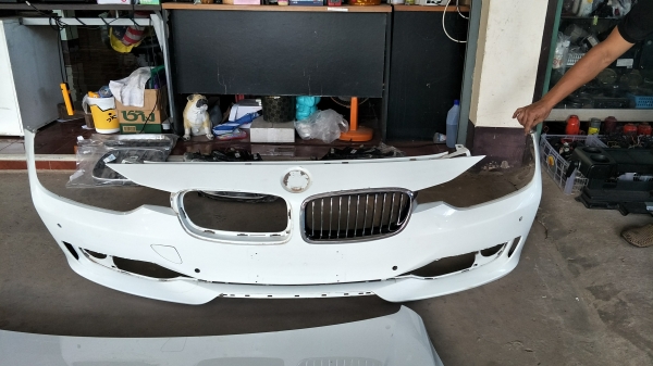 กันชนหน้า BMW Series 3