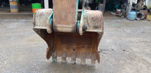 ขายรถแบ็คโฮ KOBELCO SK200-3 Mark V Super เก่าญี่ปุ่น ที่สวยสด ที่สุดในประเทศไทยปัจจุบัน