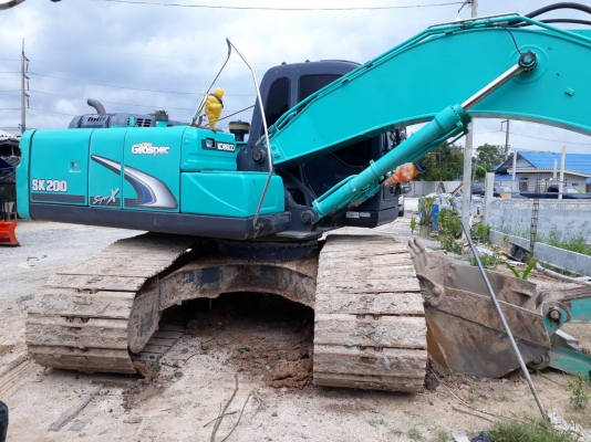 ขายรถแบ็คโฮ KOBELCO SK200-8 SuperXพร้อมใช้งาน ฟรีอะไหล่อริยะฯ มูลค่า 1 แสนบาท