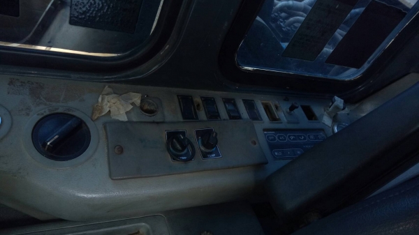 รถแบ็คโฮ Pc200รุ่น6 เอกสารซื้อขาย ไฟฟ้าครบ รถสวย พร้อมใช้ สภาพดี ราคาต่อรองได้ สนใจติดต่อ 096-825-1956(คุณอ๊อด) รถแบ็คโฮ Pc200รุ่น6 เอกสารซื้อขาย ไฟฟ้าครบ รถสวย พร้อมใช้ สภาพดี ราคาต่อรองได้ สนใจติดต่อ 096-825-1956(คุณอ๊อด)