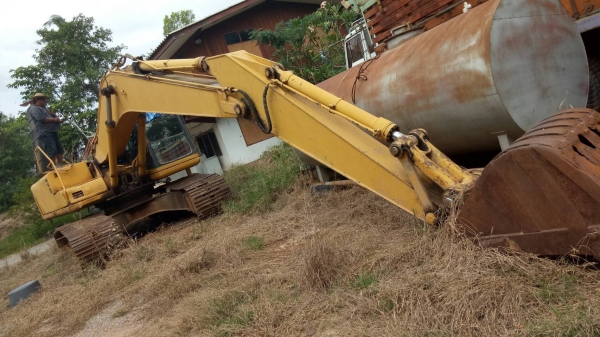 รถแบ็คโฮ Pc200รุ่น6 เอกสารซื้อขาย ไฟฟ้าครบ รถสวย พร้อมใช้ สภาพดี ราคาต่อรองได้ สนใจติดต่อ 096-825-1956(คุณอ๊อด) รถแบ็คโฮ Pc200รุ่น6 เอกสารซื้อขาย ไฟฟ้าครบ รถสวย พร้อมใช้ สภาพดี ราคาต่อรองได้ สนใจติดต่อ 096-825-1956(คุณอ๊อด)