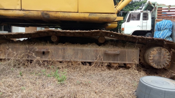 รถแบ็คโฮ Pc200รุ่น6 เอกสารซื้อขาย ไฟฟ้าครบ รถสวย พร้อมใช้ สภาพดี ราคาต่อรองได้ สนใจติดต่อ 096-825-1956(คุณอ๊อด) รถแบ็คโฮ Pc200รุ่น6 เอกสารซื้อขาย ไฟฟ้าครบ รถสวย พร้อมใช้ สภาพดี ราคาต่อรองได้ สนใจติดต่อ 096-825-1956(คุณอ๊อด)