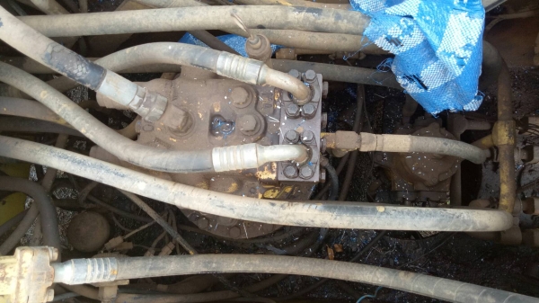 รถแบ็คโฮ Pc200รุ่น6 เอกสารซื้อขาย ไฟฟ้าครบ รถสวย พร้อมใช้ สภาพดี ราคาต่อรองได้ สนใจติดต่อ 096-825-1956(คุณอ๊อด) รถแบ็คโฮ Pc200รุ่น6 เอกสารซื้อขาย ไฟฟ้าครบ รถสวย พร้อมใช้ สภาพดี ราคาต่อรองได้ สนใจติดต่อ 096-825-1956(คุณอ๊อด)