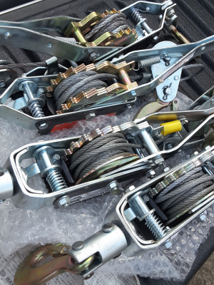 รอกมือโยก  นำเข้ามือสองจากตู้ญี่ปุ่น