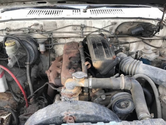 ขาย 38,000 บาท MAZDA เครื่องติด วิ่งได้ เกียร์ดี บางเดิม เอกสารเล่มทะเบียน รถอยู่ ลาดกระบัง. โทร 061