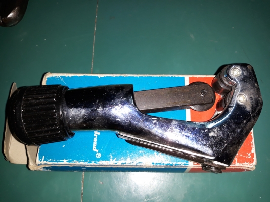 ขายคัดเตอร์ตัดท่องานเก่าเก็บ