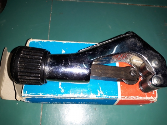 ขายคัดเตอร์ตัดท่องานเก่าเก็บ