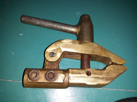 ขายปากคีบลดเชื่อมและคีบสายดินงานญี่ปุ่นทองเหลืองมือสองสภาพดีชุดสุดท้าย