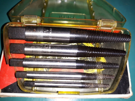 ขายถอนเกลียวซ้ายเยอรมันชุด5ดอก Made in Germany.