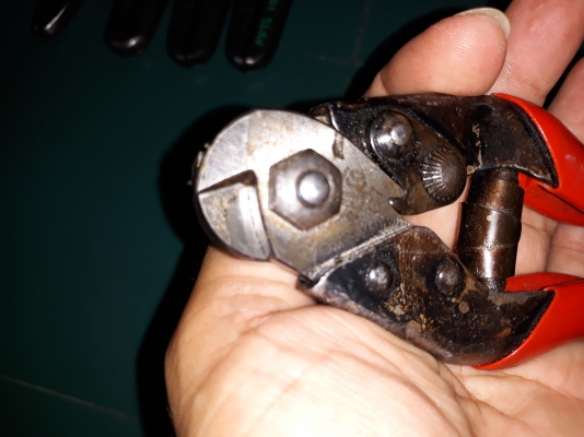 ขายคีมตัดสลิงFELCO MADE SWITZERLAND.มือสองสภาพดี