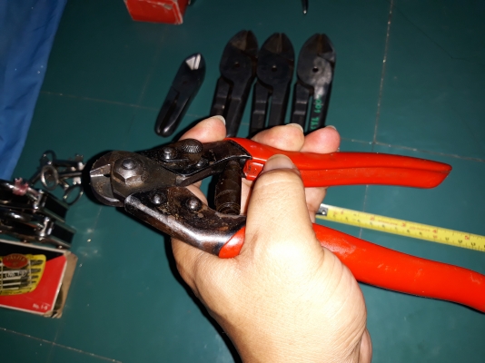 ขายคีมตัดสลิงFELCO MADE SWITZERLAND.มือสองสภาพดี