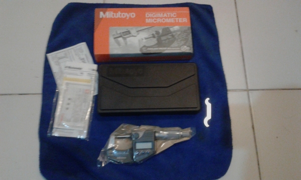ขาย Digitl micrometet 25mm/1inch Migutoyo japan ของใหม่ครับ