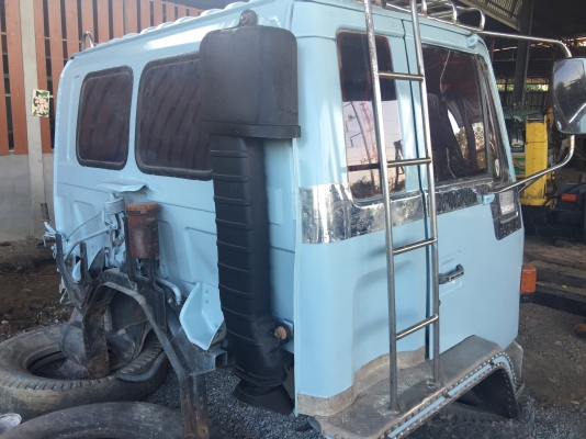 อุปกรณ์ครบ เก็บสีแล้ว ขายตามสถาพ