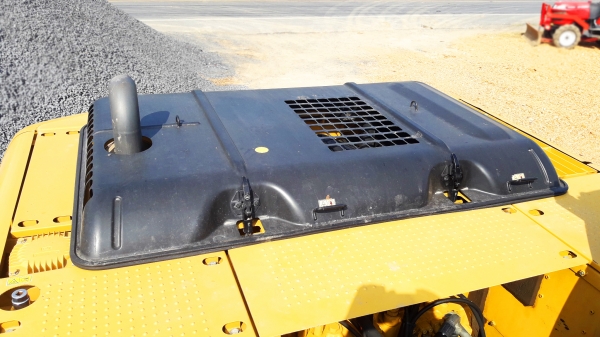 ขายรถแบ็คโฮ CAT 320D (Japan) 7 พันชั่วโมง สภาพเทพบุตร สวย พร้อมใช้งาน