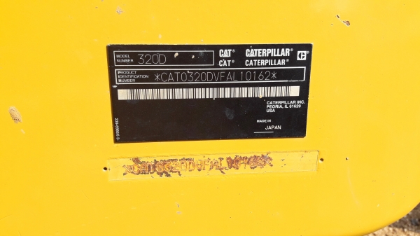ขายรถแบ็คโฮ CAT 320D (Japan) 7 พันชั่วโมง สภาพเทพบุตร สวย พร้อมใช้งาน