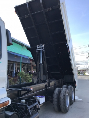 ขายรถบรรทุก 10 ล้อดั้ม  270 แรง ปี 47 กะบะดั้มใหม่ กับ ยางใหม่หมด 10 เส้น