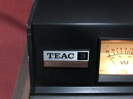 TEAC 3 AUDIO MIXER เก่าญี่ปุ่นเเท้สภาพสวยใช้ไฟ100V TEAC 3 AUDIO MIXER เก่าญี่ปุ่นเเท้สภาพสวยใช้ไฟ100V