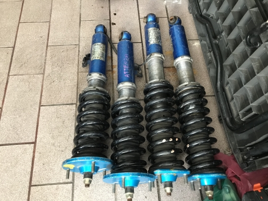 โช้คเเต่ง CUSCO ใส่ TOYOTA ATTENZA เก่าญี่ปุ่นเเท้สภาพดี