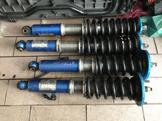 โช้คเเต่ง CUSCO ใส่ TOYOTA ATTENZA เก่าญี่ปุ่นเเท้สภาพดี