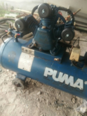ขายปั้มลมพูม่า3สูบ 2แรงไฟ220เหลือ13500บาทครับ ขายปั้มลมพูม่า3สูบ 2แรงไฟ220เหลือ13500บาทครับ