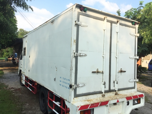 รับซื้อรถ 4 ล้อ 6ล้อ ให้ราคาดี  T.081-7634892 http://line.me/ti/p/~sak_nid