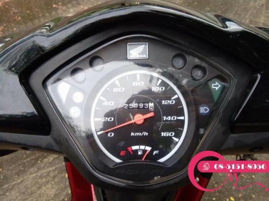 รถบ้านเดิมๆ WAVE 110i สตาร์ทมือ ปี 58 ระบบหัวฉีด เล่มครบ รถพร้อมใช้งาน