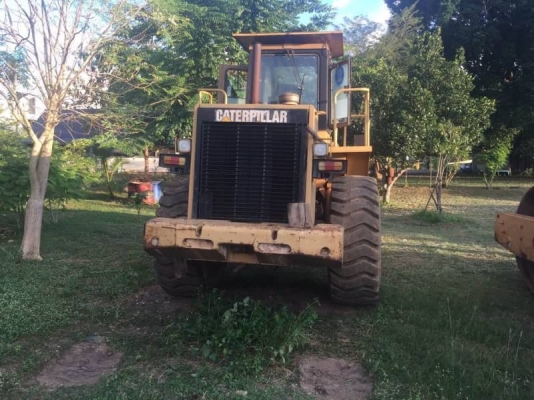 ขาย 980,000 บาท CATTERPILAR 950F เครื่องดี เกียร์ดี ปั้มแรง พร้อมใช้ เอกสารเล่มทะเบียน รถอยู่  ลำปาง 090-772-3710 090-772-3708