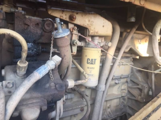 ขาย 980,000 บาท CATTERPILAR 950F เครื่องดี เกียร์ดี ปั้มแรง พร้อมใช้ เอกสารเล่มทะเบียน รถอยู่  ลำปาง 090-772-3710 090-772-3708