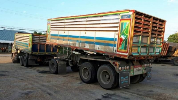 ขาย 1,295,000฿ Isuzu 270 ปี45 UERO 1 แม่ลูกดั้มอู่ ST แม่ยาว6.20ม.ลูกยาว6.80ม3เพลาแท้ แก๊ส6ถังหัวบางยางดีคัดซีสวย บันทุกของได้.29ตัน รถอยู่ราชบุรี 090-772-3710 090-772-3708