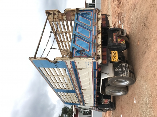 อีซูซุ360ดั๊มสามมิตรปี53