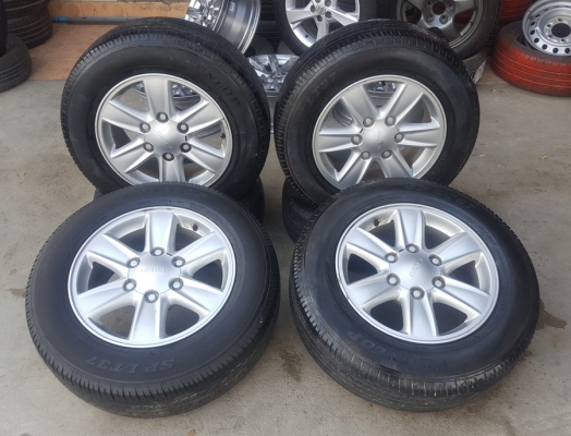 ขายล้อISUZU All New ขอบ16 ยางปี16 4 ล้อ