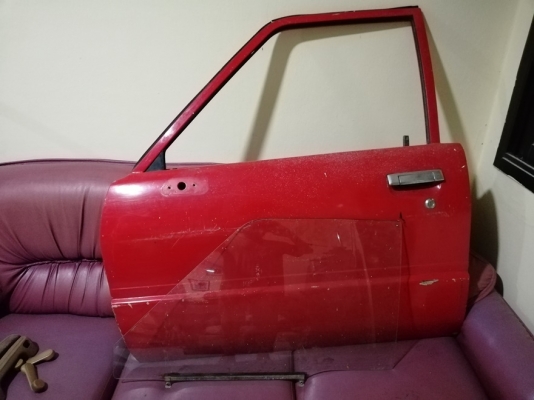 ขายประตูฮีโร่ ln65แท้ข้างซ้าย หัวนอก สำหรับติดกระจกข้างไฟฟ้า