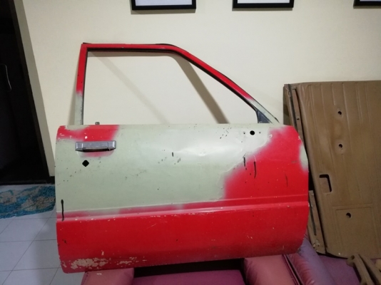 ขายประตูฮีโร่ ln65แท้ข้างซ้าย หัวนอก สำหรับติดกระจกข้างไฟฟ้า