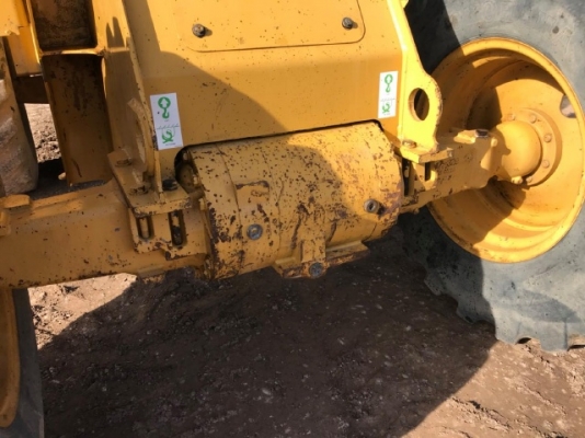 ขายรถตักล้อยาง CAT 910G แขนยาวพิเศษ รถนอกนำเข้าเองจากญี่ปุ่น สภาพสวยพร้อมใช้งาน มีVDOการทำงานครับ